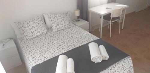 Fotografia z galérie ubytovania C&BLOLA - Habitacion independiente con baño privado y aire acondicionado - Minimo 3 dias v destinácii Puerto Real