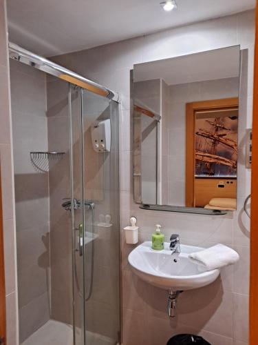 Un baño de Hostal Las Flores Ramblas