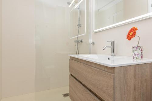 Apartment Almirall in Puerto Pollensa By homevillas360
