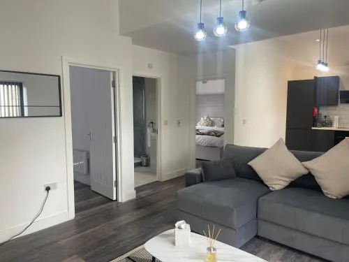Sapphire Premier Apartments w/Secure Parking photo 11