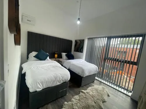 Sapphire Premier Apartments w/Secure Parking photo 4