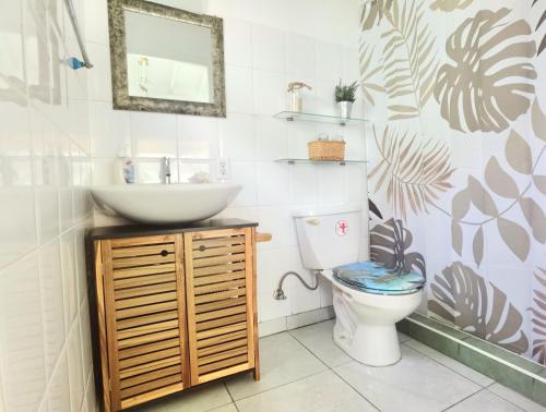 A bathroom at Apartment Lagoon Ocean Resort