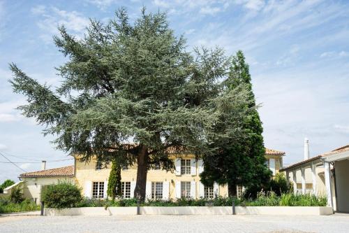 Το κτήριο όπου στεγάζεται  το bed & breakfast