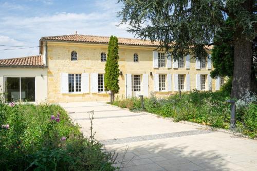 Zahrada ubytování Château Haut-Brisson