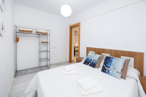 Cama o camas de una habitación en Grace Apartments - 3 bedroom City Centre