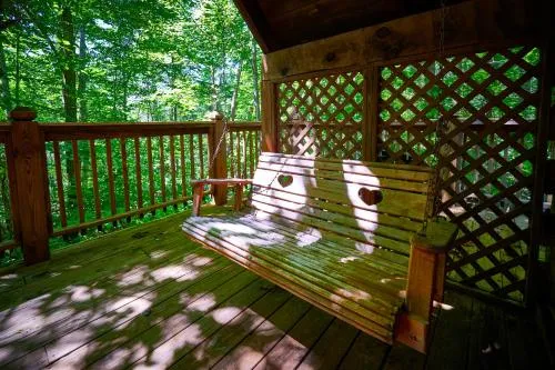 Gatlinburg Adventure Cabins photo 130