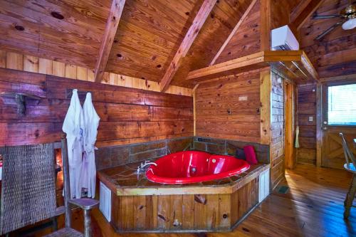 Φωτογραφία από το άλμπουμ του Gatlinburg Adventure Cabins σε Sevierville