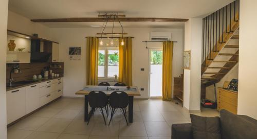 Dapur atau dapur kecil di Apartments Radulje Bovec