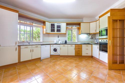 Η κουζίνα ή μικρή κουζίνα στο Villa Ocre