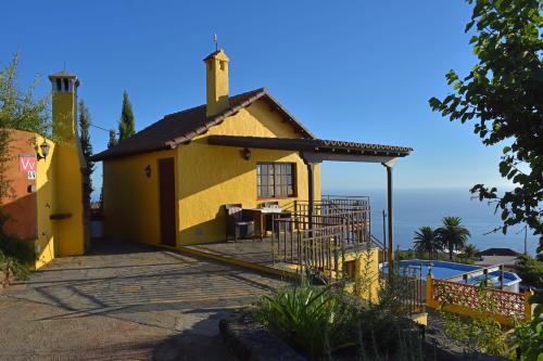 Villa Las Flores - Piscina privada - Private pool - by Rural La Palma