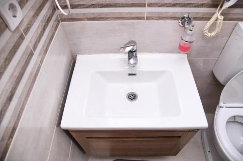 Koupelna v ubytování Demir Apartmani