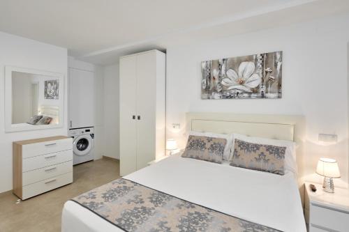 Sonrisa Deluxe Apartments, Levante photo 77