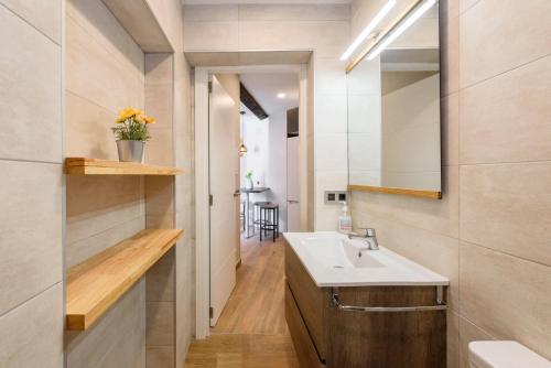 Ένα μπάνιο στο Apartamentos Menorá