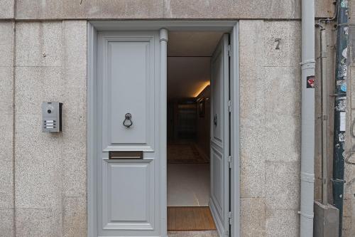 FLH Porto Clérigos Luxury Apartments