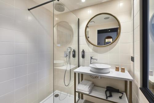 Ένα μπάνιο στο ibis Styles La Roche-sur-Yon