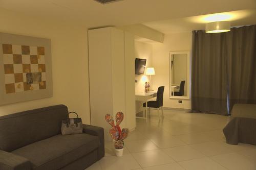 Un lugar para sentarse en 4 Spa Resort Hotel