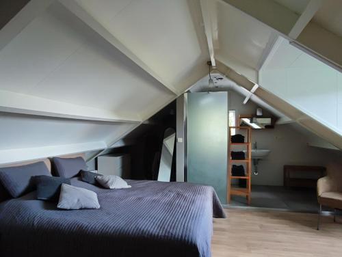 Ένα ή περισσότερα κρεβάτια σε δωμάτιο στο My Lodge