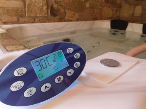 キアンチャーノ・テルメにあるAgriturismo Podere Biancospino piscina privataのギャラリーの写真