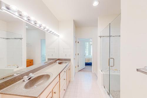 Ένα μπάνιο στο Bear Trap Dunes --- 45A Willow Oak