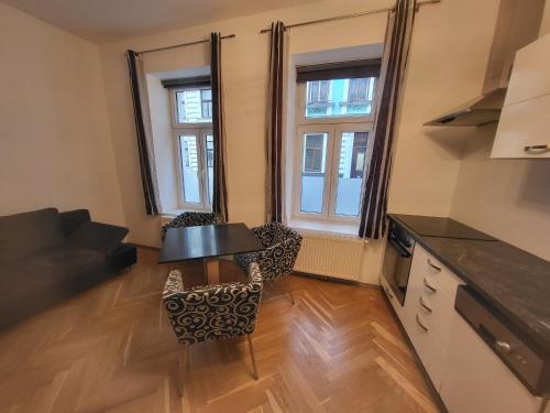 CozyNite Premium Apartment Hundertwasser