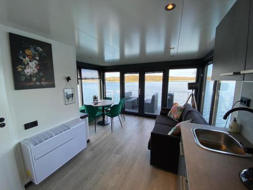 Houseboat Mookerplas – Photos 4