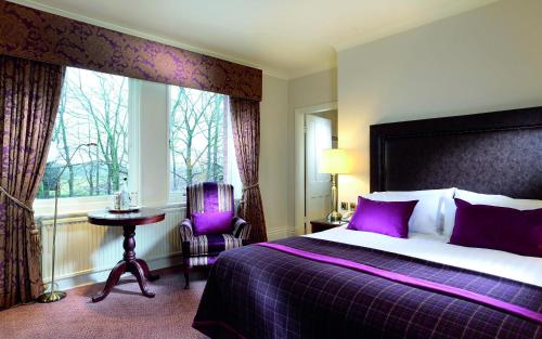 Posteľ alebo postele v izbe v ubytovaní Macdonald Kilhey Court Hotel & Spa