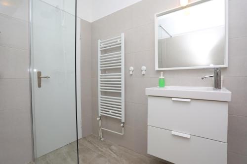 Koupelna v ubytování Apartment Falichi