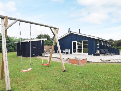 Gallery image of 8 person holiday home in Hjørring in Lønstrup