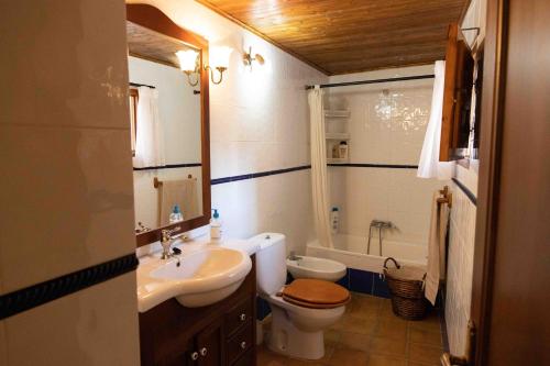 Photo de la galerie de l'établissement MAS DE BONDIA - Casa Herrero, à Alpuente