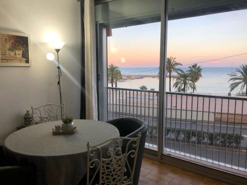 Photo de la galerie de l'établissement Etoile de mer - Menton, Garavan, à Menton