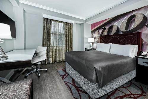 Hotel Indigo Dallas Downtown, an IHG Hotel Image