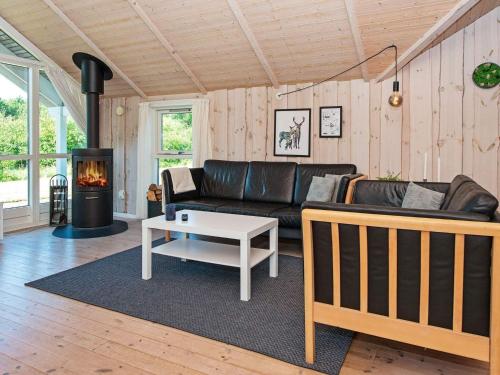Χώρος καθιστικού στο 6 person holiday home in Toftlund-By Traum