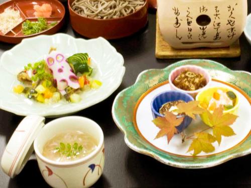 Makanan di atau berdekatan ryokan