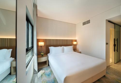 Arabian Park Dubai, an Edge by Rotana Hotel Image