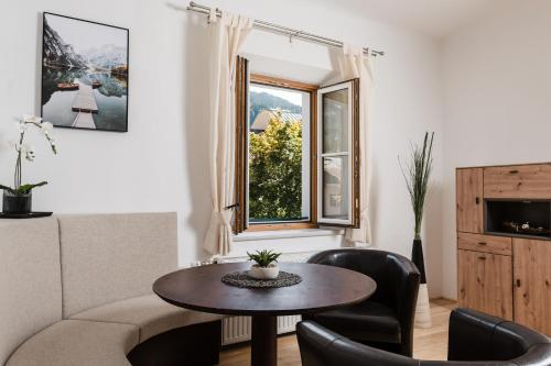 Χώρος καθιστικού στο Central-Inn Werfen