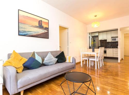 Find Calm at this cozy City Sanctuary with terrace