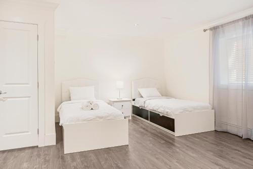 Merv's Luxurious Suites – Photos 2
