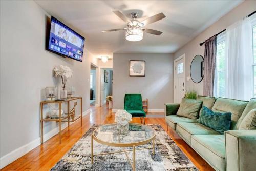 Gallery image of The Cozy Emerald in Richmond
