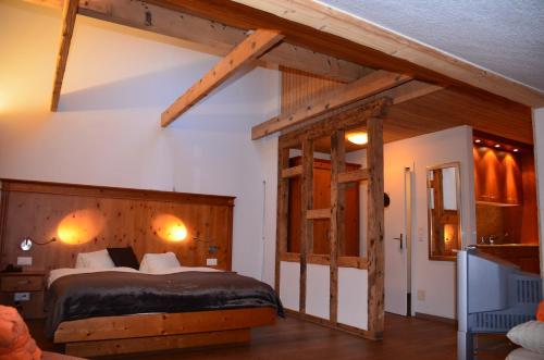 Postel nebo postele na pokoji v ubytování Hotel Belmont