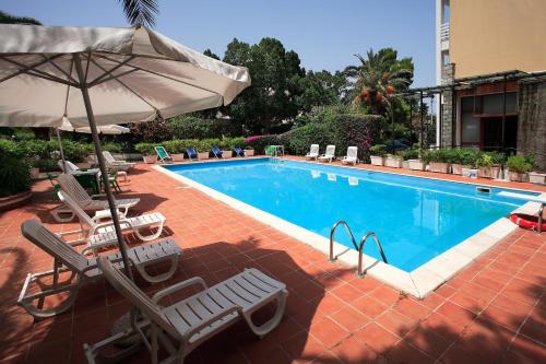 Hotel Conchiglia d'Oroの敷地内または近くにあるプール