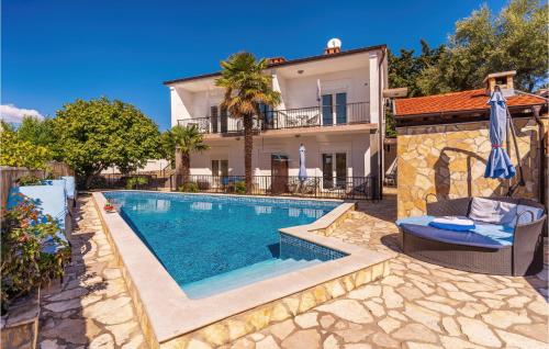 Cozy Apartment In Krk With Wifi