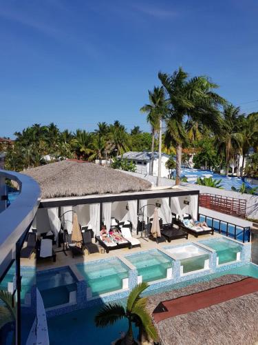 a view of the pool at the resort at El Cabarete Boutique Hotel in Cabarete