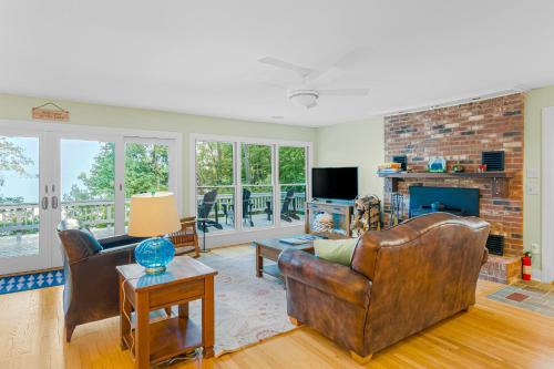 Overlook Chalet – Photos 2