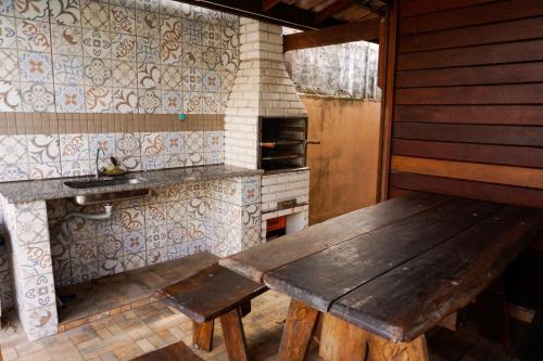 Cuisine ou kitchenette dans l'établissement Hostel Carcará