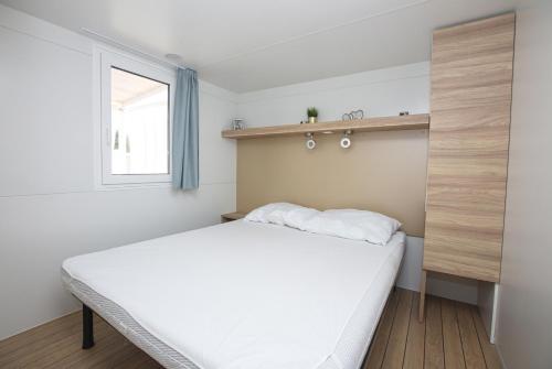 Apartments with parking space Biograd na Moru, Biograd - 18928