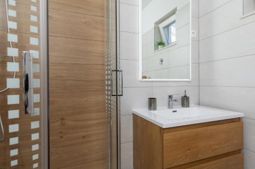 Fotografie z fotogalerie ubytování Apartment Meira br3 v destinaci Mimice