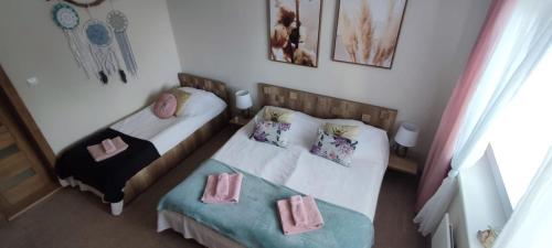 A bed or beds in a room at BEE happy