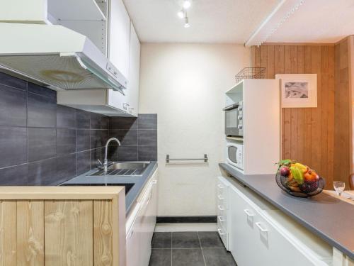 Apartment Le Pramecou - Val Claret-14 by Interhome