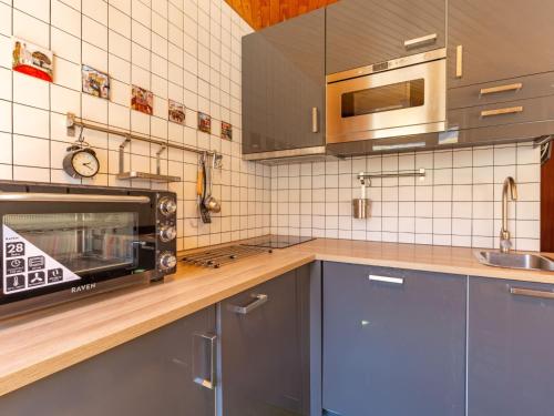 Studio Les Tufs - Val Claret-7 by Interhome