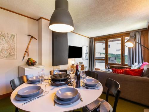 Apartment Le Pramecou - Val Claret-15 by Interhome